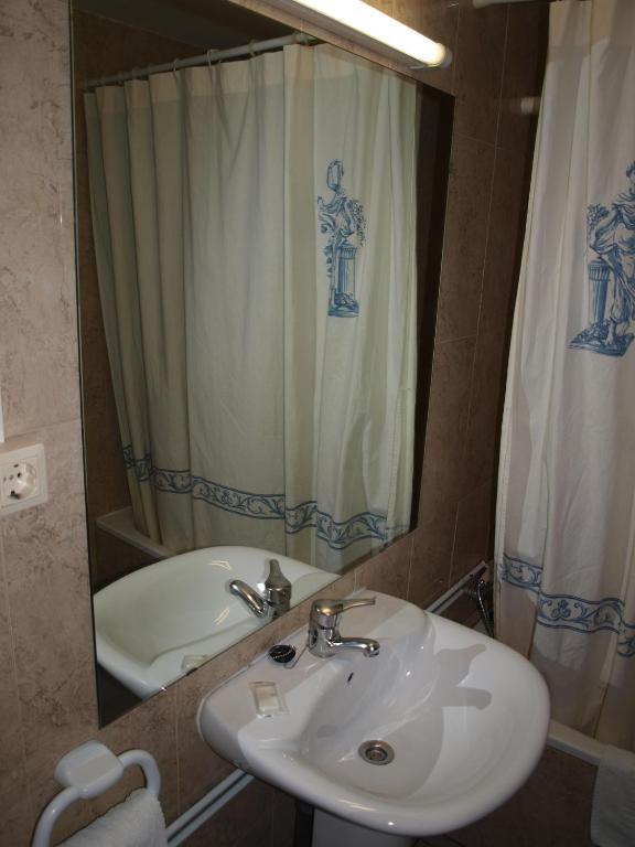 Hostal San Jorge 사라고사 객실 사진
